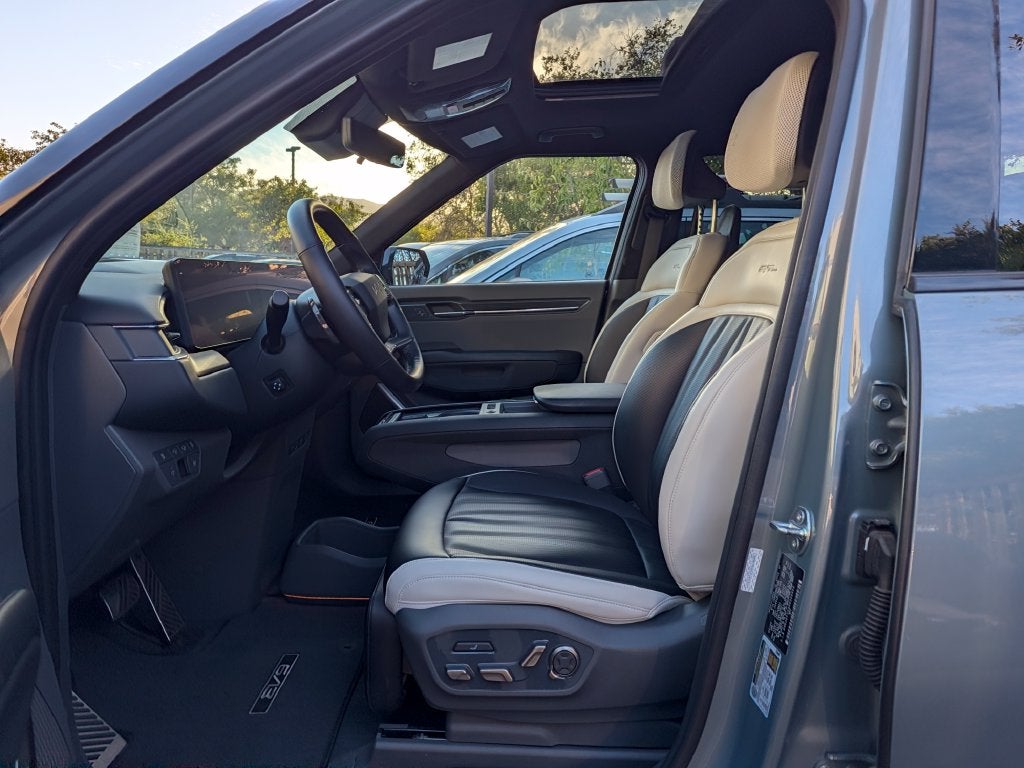 2024 Kia EV9 GT-Line AWD