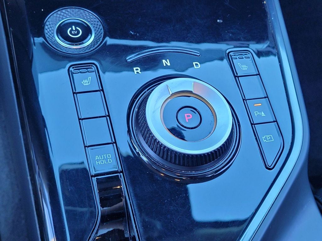 2023 Kia Niro EV Wind