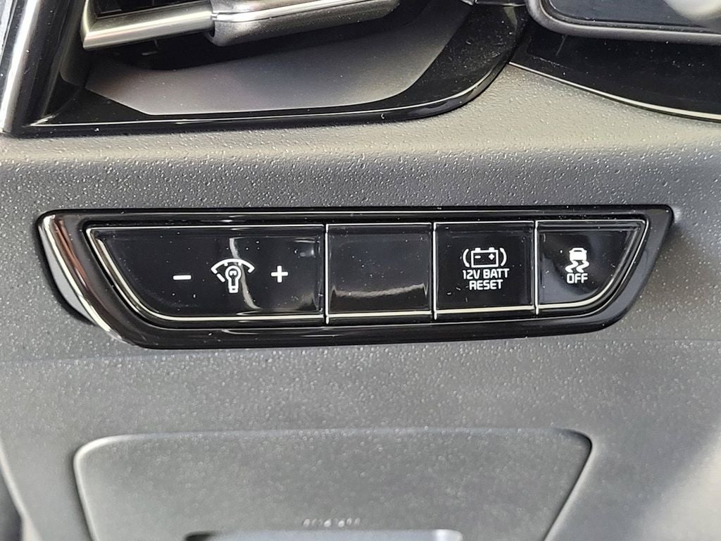 2025 Kia Niro EX Touring