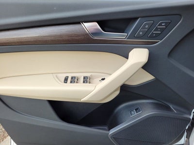 2023 Audi Q5 45 S line Premium quattro