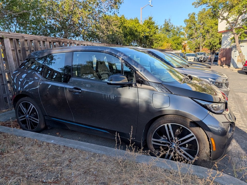 2017 BMW i3 94Ah w/Range Extender