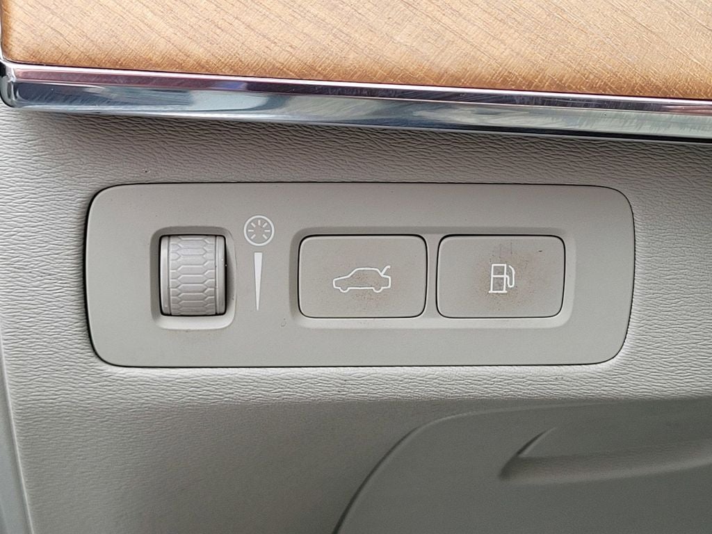 2021 Volvo XC90 Recharge Plug-In Hybrid T8 Inscription Expression 6 Passenger