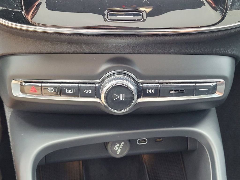 2023 Volvo C40 Recharge Pure Electric Twin Plus